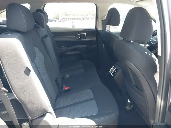 5XYRG4JC7RG279571 2024 KIA SORENTO - Image 8