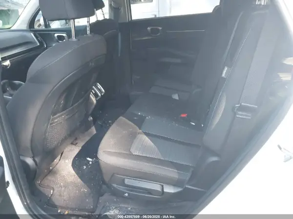 5XYRG4JC7SG318052 2025 KIA SORENTO - Image 8