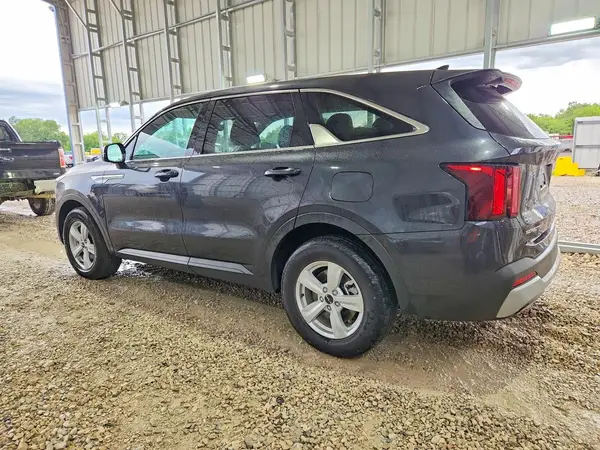 5XYRG4JC7TG414460 2026 KIA SORENTO - Image 2