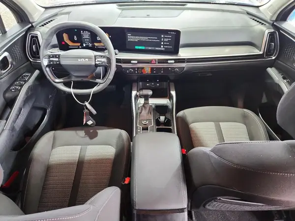 5XYRG4JC7TG414460 2026 KIA SORENTO - Image 8