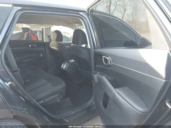 5XYRG4JC8SG384304 2025 KIA SORENTO - Image 8