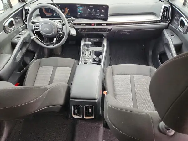 5XYRG4JC9RG297733 2024 KIA SORENTO - Image 8
