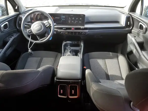 5XYRG4JC9RG309377 2024 KIA SORENTO - Image 8