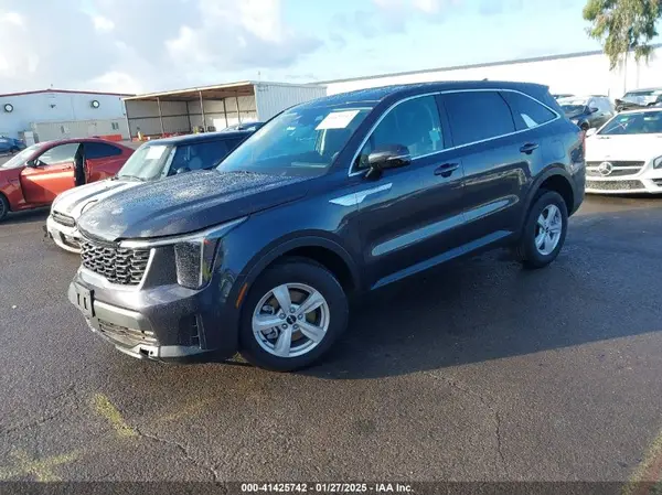 5XYRG4JC9SG350436 2025 KIA SORENTO - Image 2