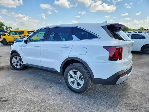 5XYRG4JCXTG413545 2026 KIA SORENTO - Image 2