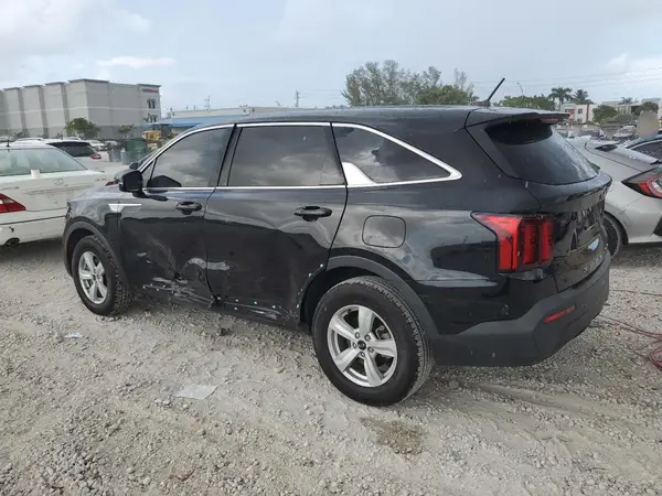 5XYRG4LC0MG018983 2021 KIA SORENTO - Image 2