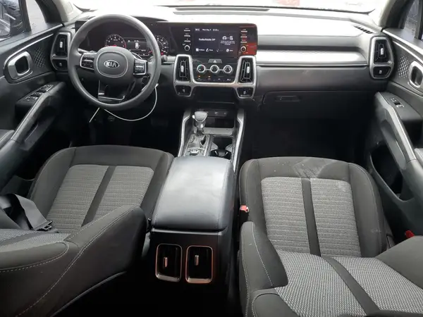5XYRG4LC0MG018983 2021 KIA SORENTO - Image 8