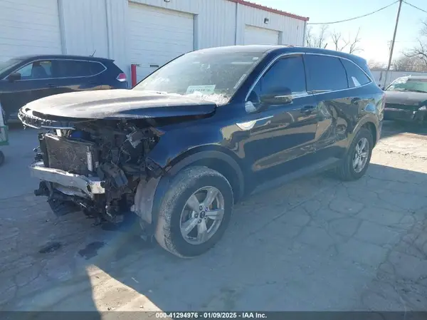 5XYRG4LC0MG039283 2021 KIA SORENTO - Image 2