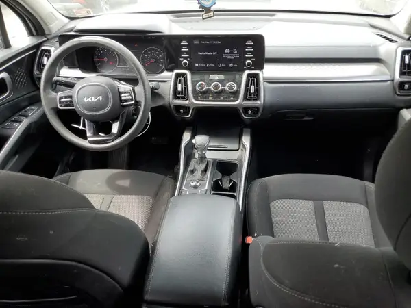 5XYRG4LC0NG103579 2022 KIA SORENTO - Image 8