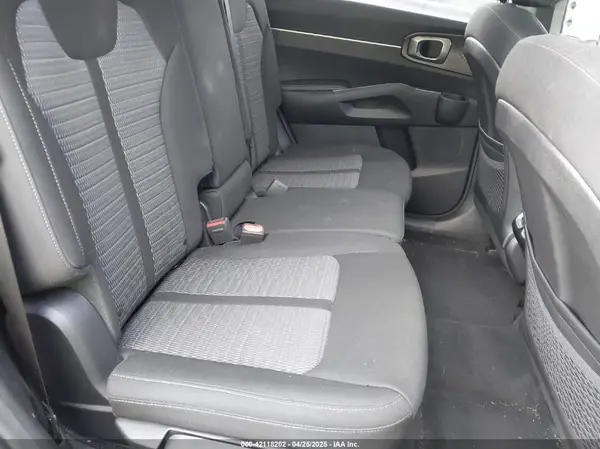 5XYRG4LC0NG103985 2022 KIA SORENTO - Image 8