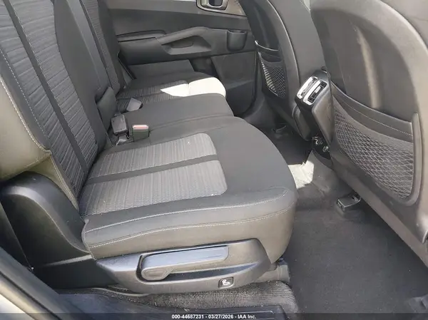 5XYRG4LC0PG246275 2023 KIA SORENTO - Image 8