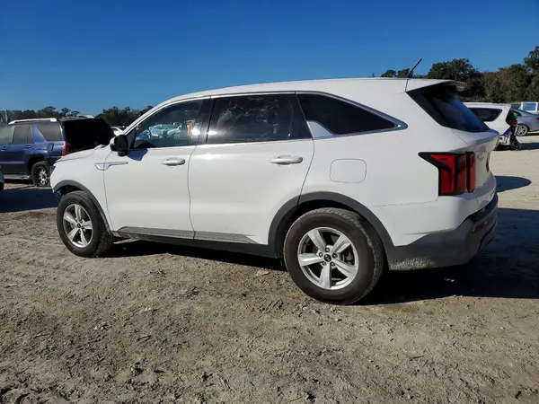5XYRG4LC1MG001741 2021 KIA SORENTO - Image 2