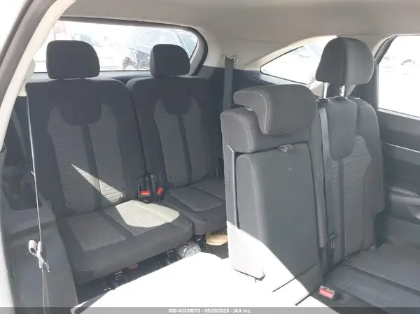 5XYRG4LC1MG031323 2021 KIA SORENTO - Image 8
