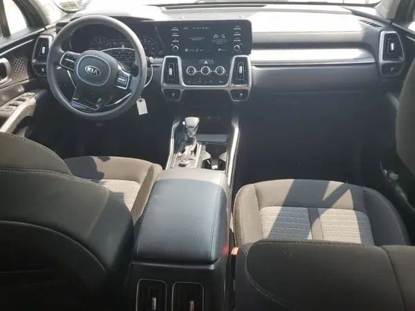 5XYRG4LC1MG071353 2021 KIA SORENTO - Image 8