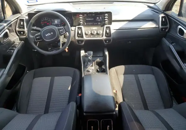 5XYRG4LC1NG107107 2022 KIA SORENTO - Image 8
