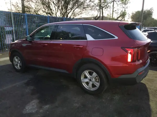 5XYRG4LC1NG116339 2022 KIA SORENTO - Image 2