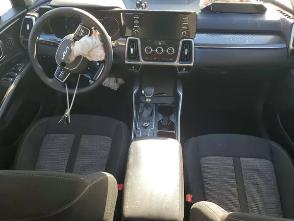 5XYRG4LC1NG137837 2022 KIA SORENTO - Image 8