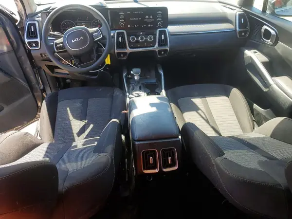 5XYRG4LC1NG140737 2022 KIA SORENTO - Image 8