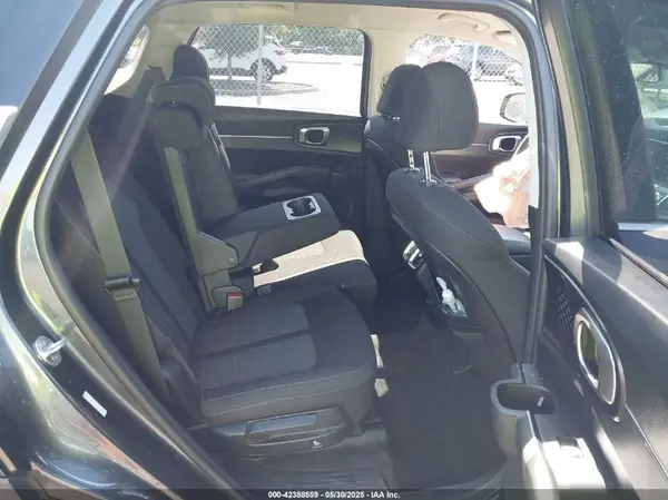 5XYRG4LC2MG018015 2021 KIA SORENTO - Image 8
