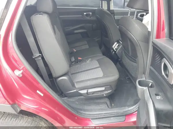 5XYRG4LC2MG073158 2021 KIA SORENTO - Image 8