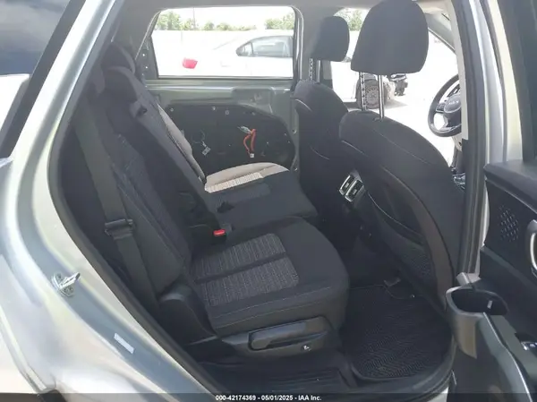 5XYRG4LC2NG082668 2022 KIA SORENTO - Image 8