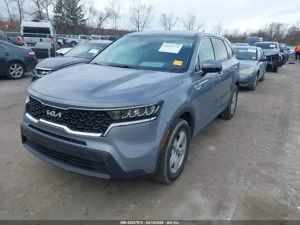 5XYRG4LC2PG171112 2023 KIA SORENTO - Image 2