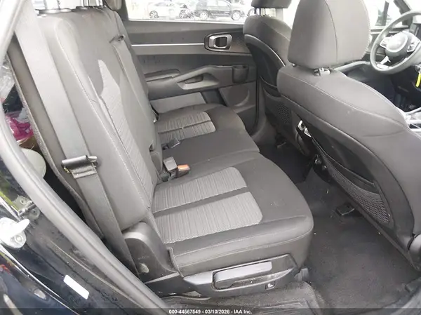 5XYRG4LC2PG186094 2023 KIA SORENTO - Image 8