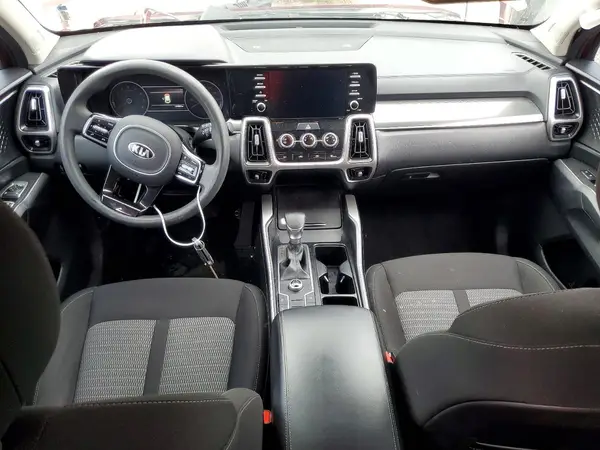 5XYRG4LC3MG018881 2021 KIA SORENTO - Image 8