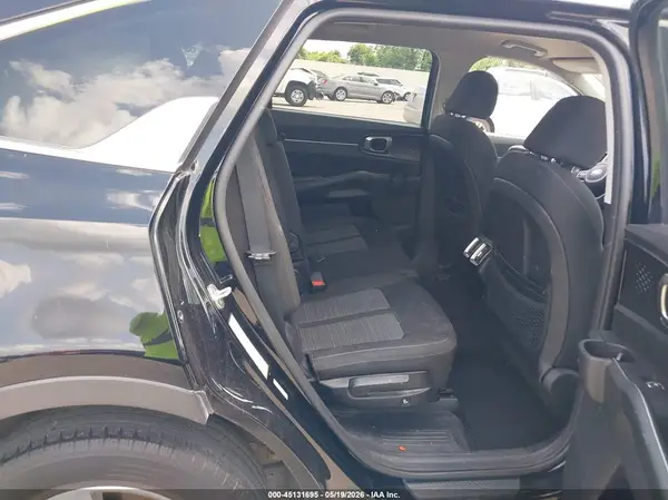 5XYRG4LC3MG021151 2021 KIA SORENTO - Image 8