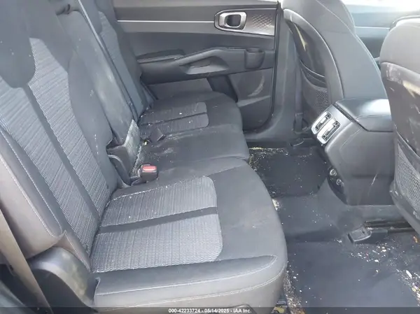 5XYRG4LC3MG032683 2021 KIA SORENTO - Image 8