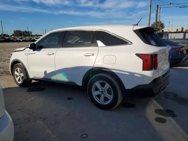 5XYRG4LC3NG113331 2022 KIA SORENTO - Image 2