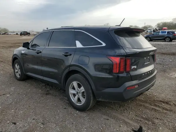 5XYRG4LC3NG137645 2022 KIA SORENTO - Image 2