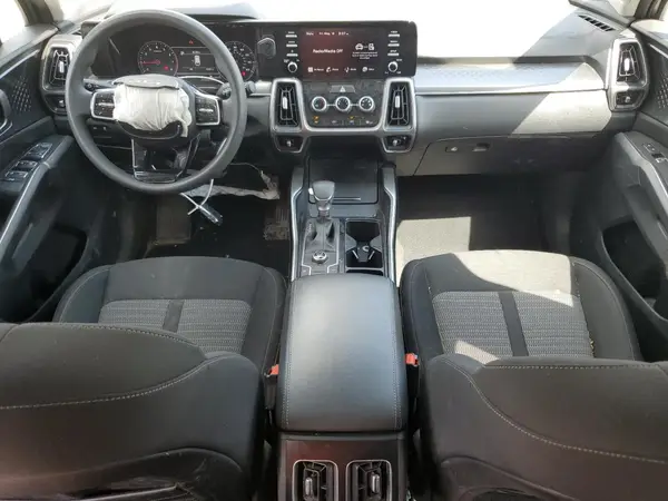 5XYRG4LC3PG193720 2023 KIA SORENTO - Image 8