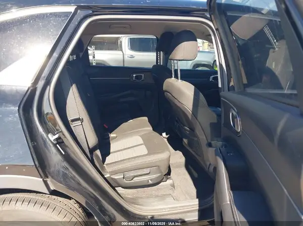 5XYRG4LC4MG001801 2021 KIA SORENTO - Image 8