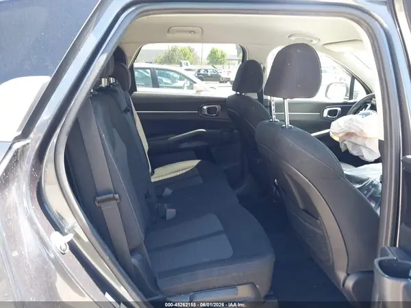 5XYRG4LC4NG098239 2022 KIA SORENTO - Image 8