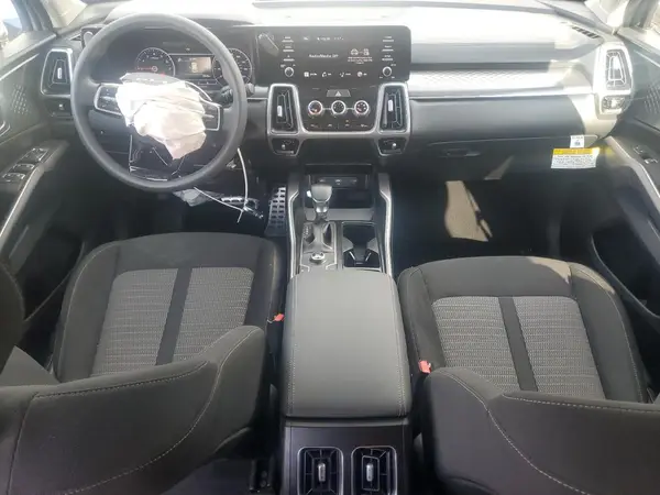 5XYRG4LC4NG140389 2022 KIA SORENTO - Image 8