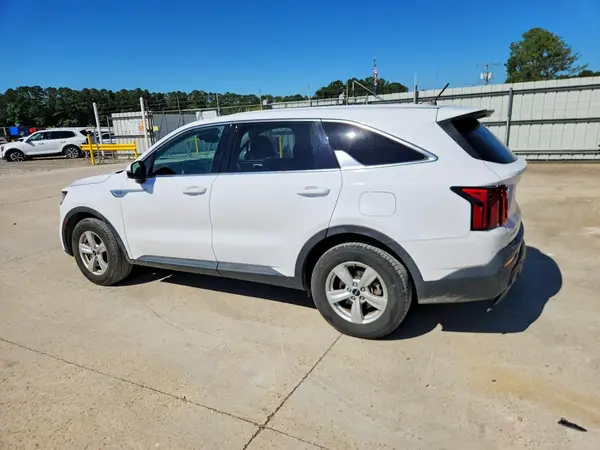 5XYRG4LC4PG186453 2023 KIA SORENTO - Image 2