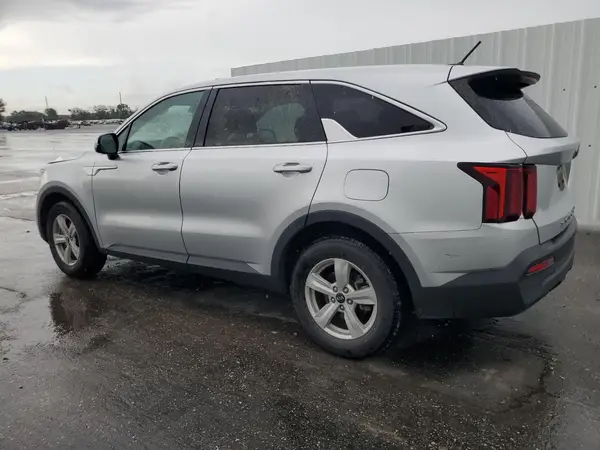 5XYRG4LC5MG027940 2021 KIA SORENTO - Image 2