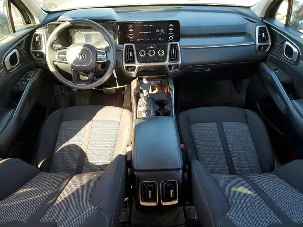 5XYRG4LC5MG073784 2021 KIA SORENTO - Image 8
