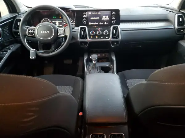 5XYRG4LC5NG138053 2022 KIA SORENTO - Image 8