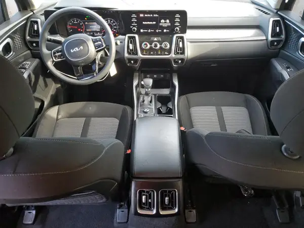 5XYRG4LC5NG143463 2022 KIA SORENTO - Image 8