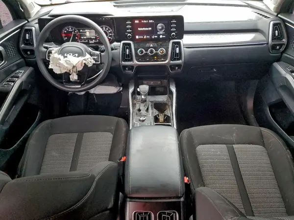5XYRG4LC5PG185537 2023 KIA SORENTO - Image 8