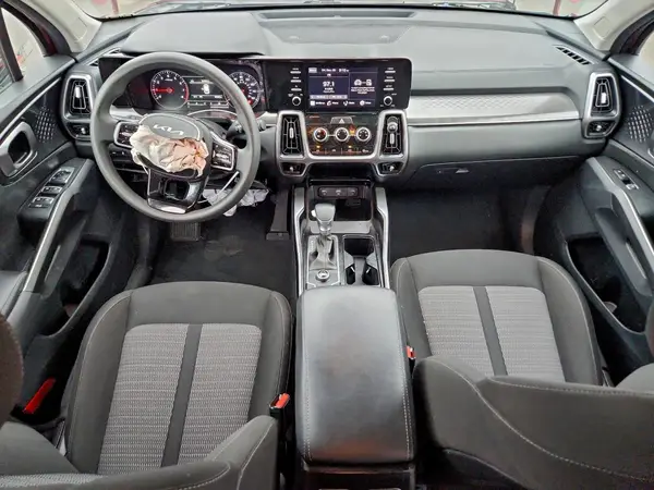 5XYRG4LC5PG185893 2023 KIA SORENTO - Image 8