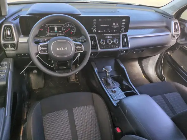 5XYRG4LC5PG234784 2023 KIA SORENTO - Image 8