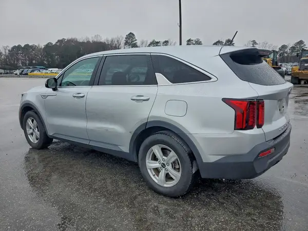 5XYRG4LC6MG049364 2021 KIA SORENTO - Image 2