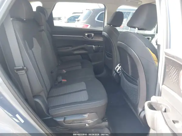 5XYRG4LC6MG057142 2021 KIA SORENTO - Image 8