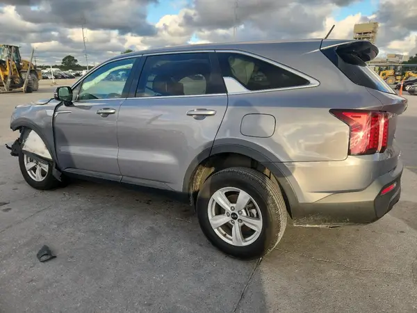 5XYRG4LC6MG066374 2021 KIA SORENTO - Image 2