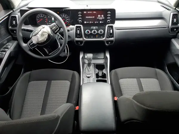 5XYRG4LC6PG206492 2023 KIA SORENTO - Image 8