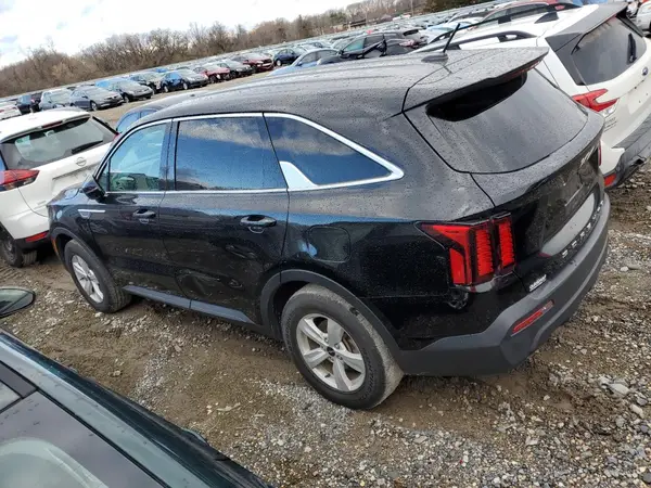 5XYRG4LC7NG099840 2022 KIA SORENTO - Image 2