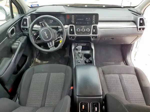 5XYRG4LC7NG137969 2022 KIA SORENTO - Image 8